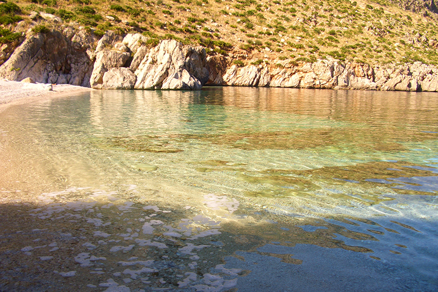 Acqua Cristallina, Zingaro
