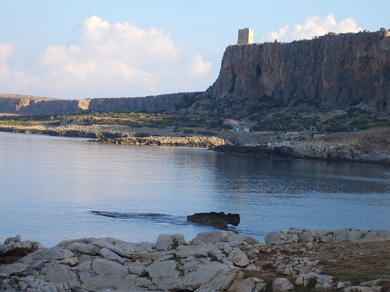 Caletta, Makari